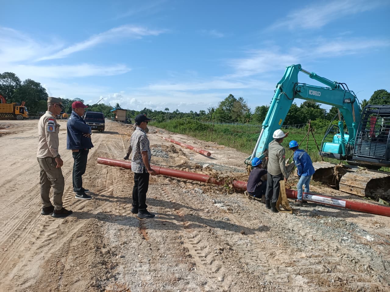 Peninjauan Lokasi Adanya Klaim Warga Terhadap Rencana Pemasangan Titik Tiang Listrik Di Lokasi Sekolah Rakyat (SR)